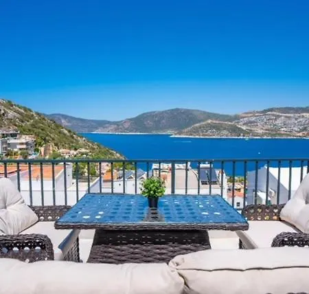 Charming 4-bed In Magnificent View 4*