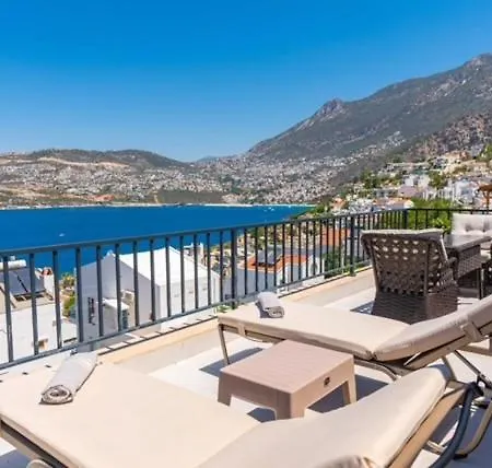 Charming 4-bed In Magnificent View Hotel 4*
