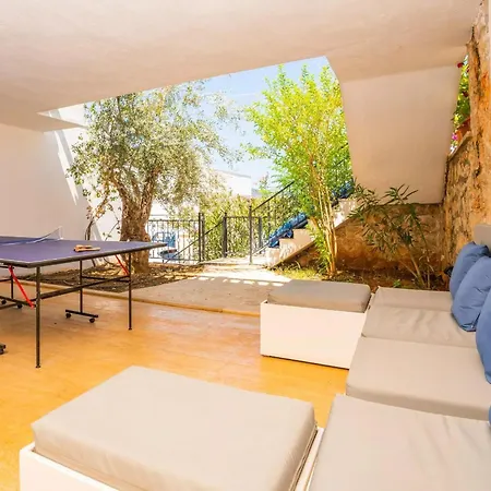 Hotel Charming 4-bed In Magnificent View Kalkan
