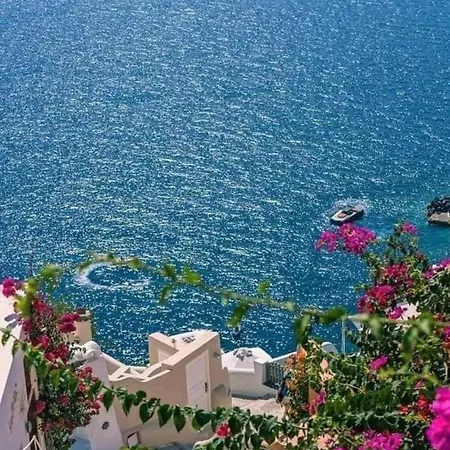Charming 4-bed In Magnificent View